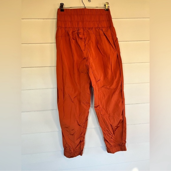Free People Movement The Way Home Joggers NWOT - Picture 4 of 7